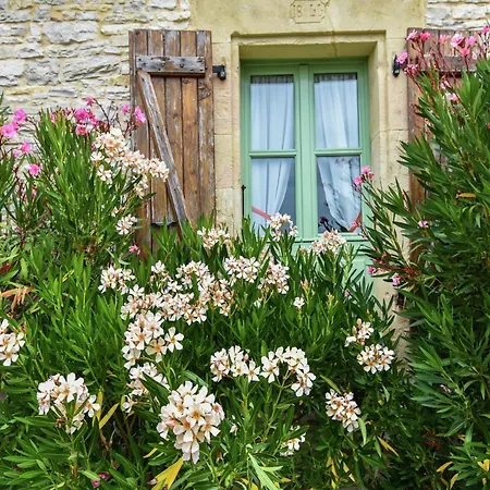 Peaceful In Thedirac Casa de Férias *