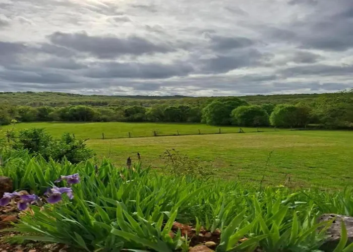 Peaceful In Thedirac Lavercantière